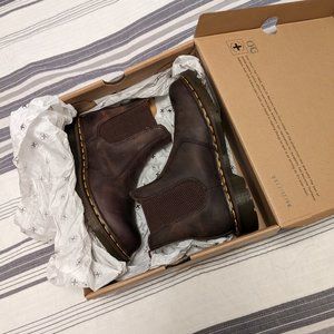 New Dr Martens Chelsea Crazy Horse